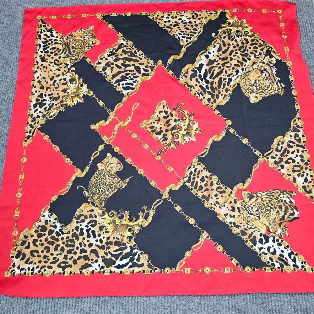 VTG Scarf Womens OS Red Leopard Print Chain Link Baroque Square Scarf